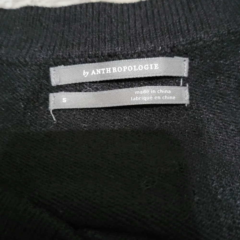 Anthropologie Black V-Neck Sweater - Picture 9 of 10